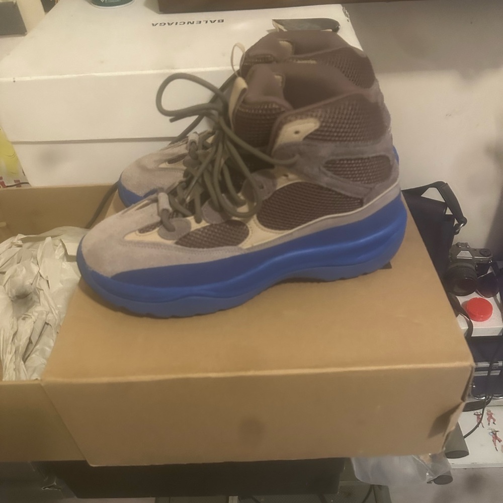 Easy, easy, easy, Yeezy Yeezy ! New quality box tags go buy !!!!!!!!💯